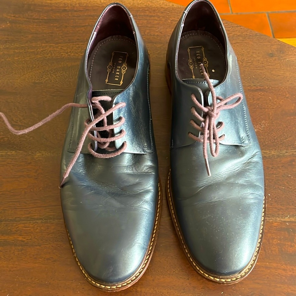 Mens Ted Bakers navy blue shoes. Size 10